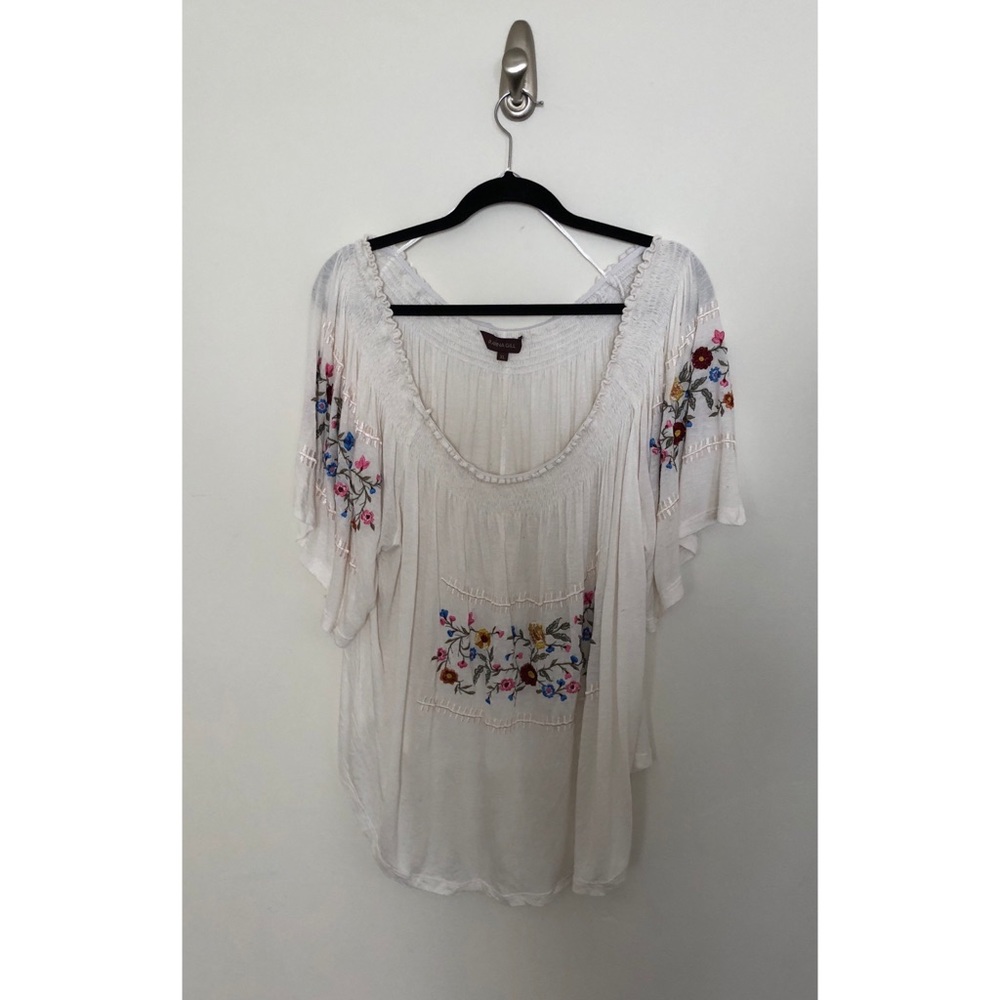 Vintage inspired off the shoulder floral top
